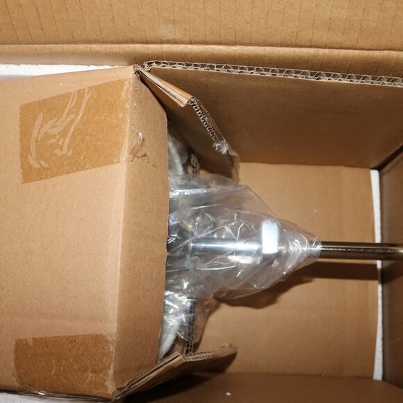 Progress Lighting polished chrome wall mount sconce new open box - Picture 5 of 11